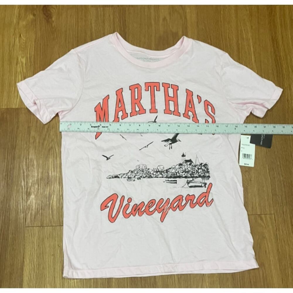 Grayson Threads Juniors' Martha's Vineyard Graphic T-Shirt S - Picture 5 of 6